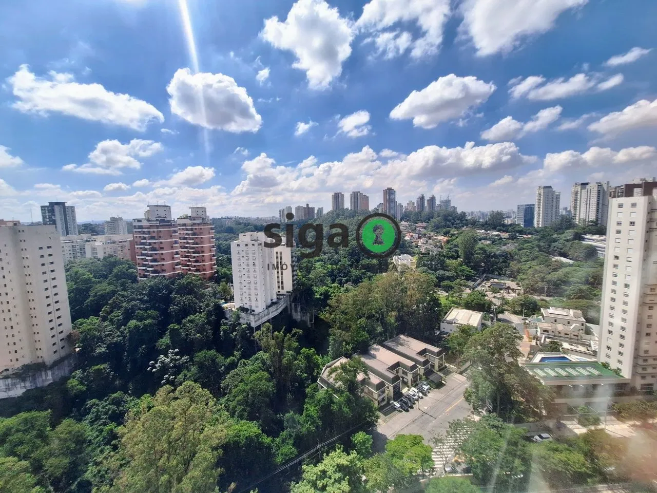 Imagem Apartamento à venda de 171 m² com 3 suítes, 3 vagas e lazer completo no Cristais da Terra