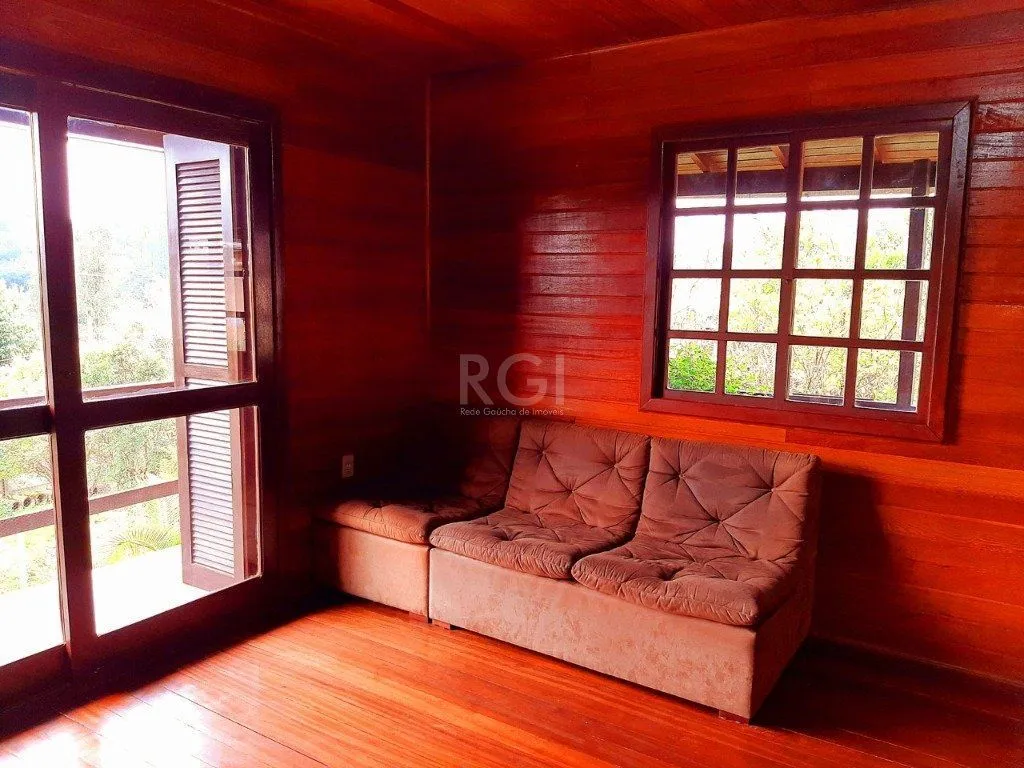 Imagem Casa para Venda - 120m², 3 dormitórios, 4 vagas - Krahe