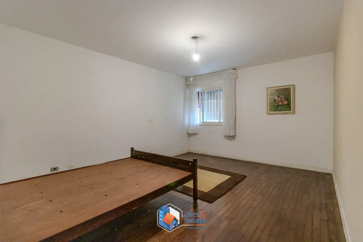 Imagem Casa para venda em Brooklin Paulista com 4 quartos, sendo 2 suítes, 300m²