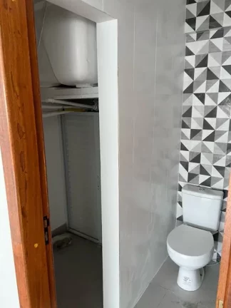 Imagem Loja Comercial em 27970 - 02, RJ