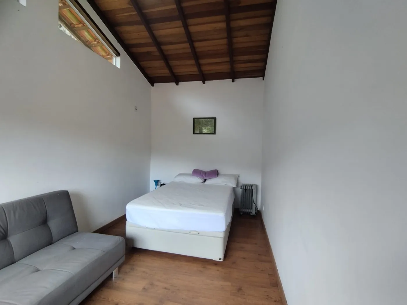 Imagem Casa para Venda em Petrópolis / RJ no bairro Vale das Videiras
