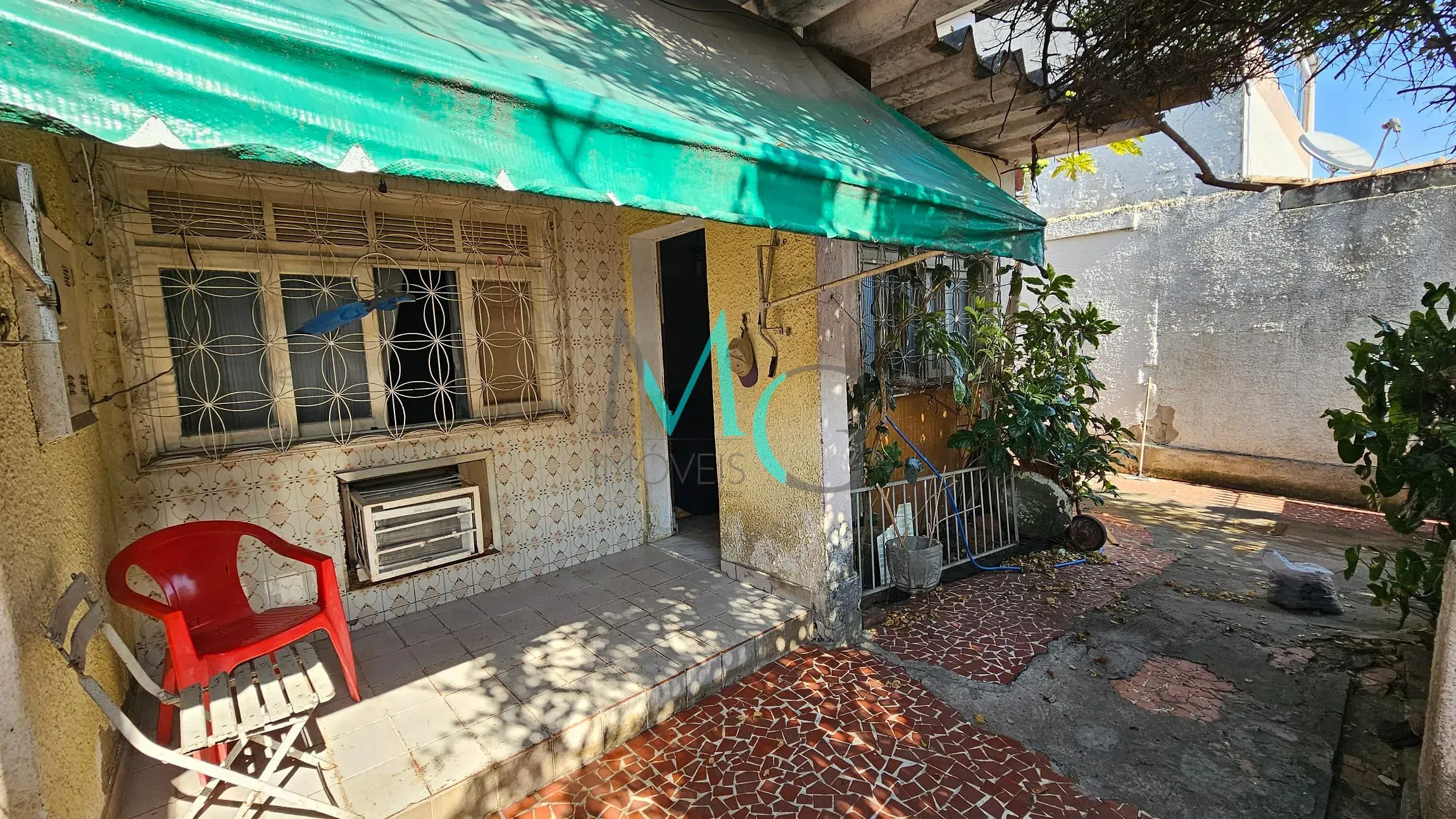 Imagem Casa com 3 dormitórios à venda, 176 m² por R$ 300.000,00 - Campo Grande - Rio de Janeiro/RJ
