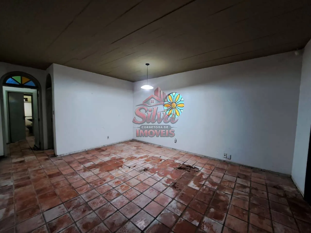 Imagem Casa com 3 Suítes a 120m do Mar