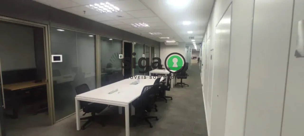 Imagem Conjunto Comercial de Alto Padrão na Faria Lima - 630m² para Venda e Locação!!