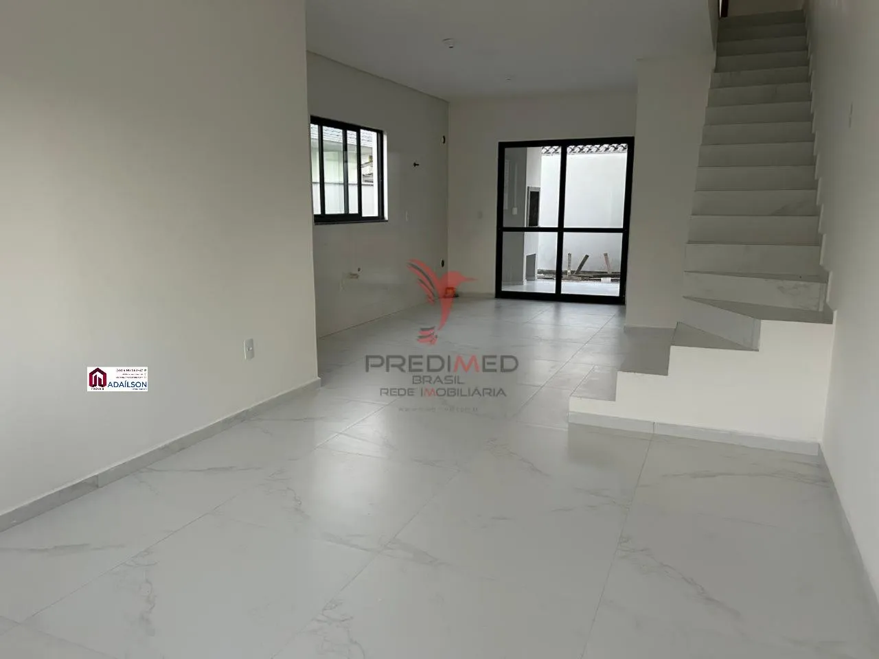 Imagem Lindo Sobrados com 3 Quartos e 2 banheiros à Venda, 107 m² por R$ 549.880.00