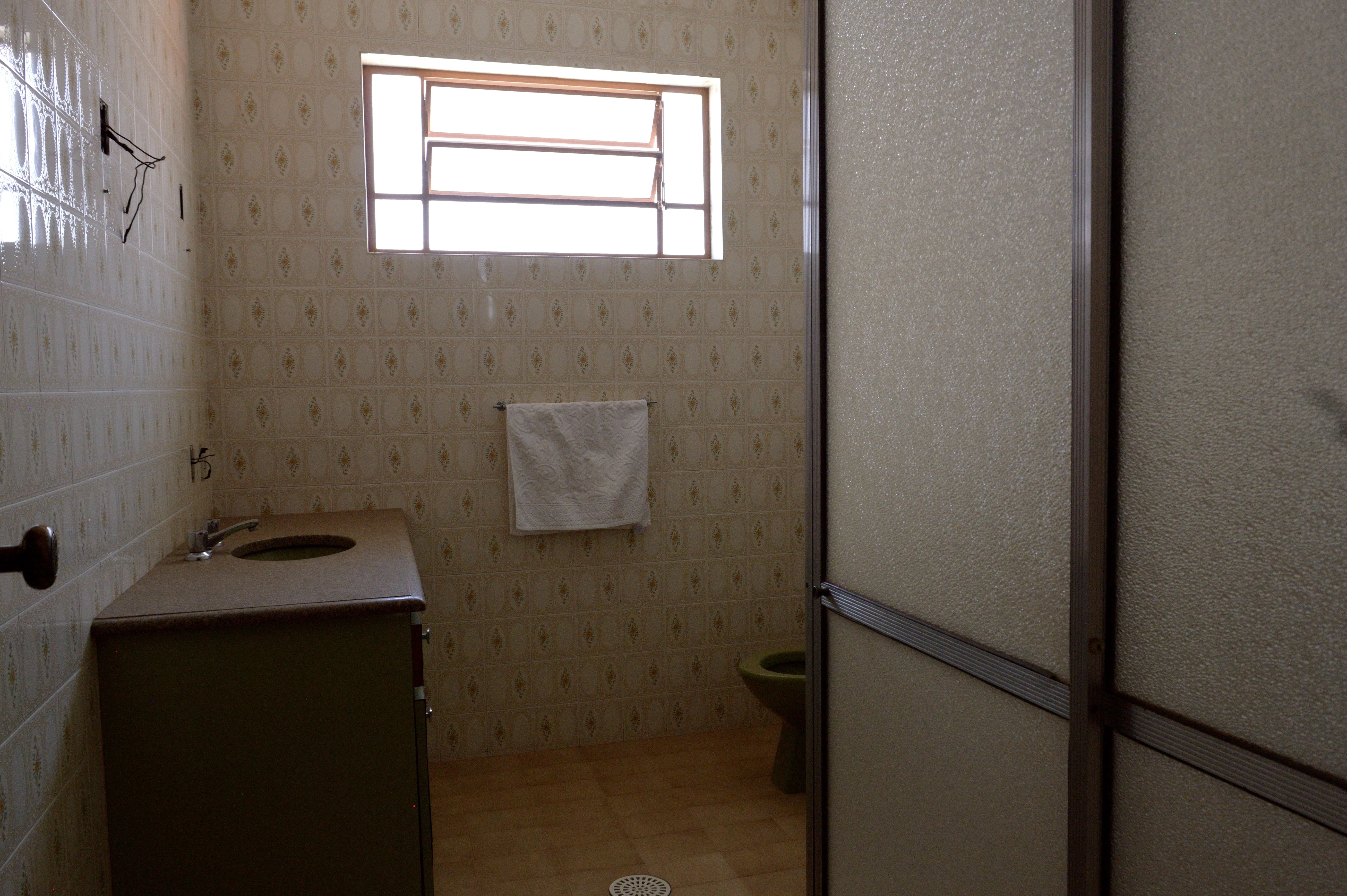 Imagem Casa com 3 Quartos à Venda ou Locação, 399 metros em Centro - Atibaia