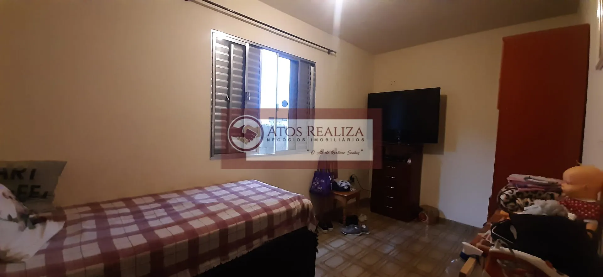 Imagem Sobrado de 140m² com 3 dormitórios e 2 banheiros à venda em Jardim Beatriz - São Paulo por R$450.000