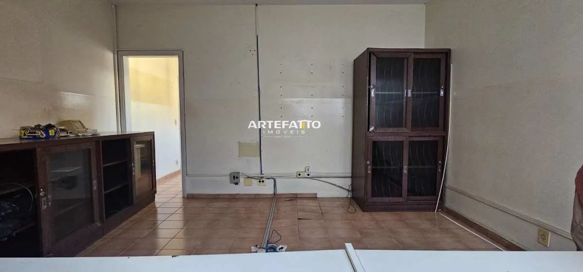 Imagem Prédio comercial à venda em Franca, Centro, 303.45m2