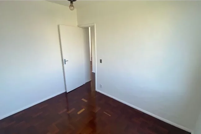 Imagem Apê Acolhedor com 2 Quartos na Praça Seca!