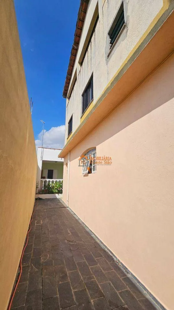 Imagem Sobrado com 5 dormitórios à venda, 250 m² por R$ 800.000,00 - Vila Nossa Senhora de Fátima - Guarulhos/SP