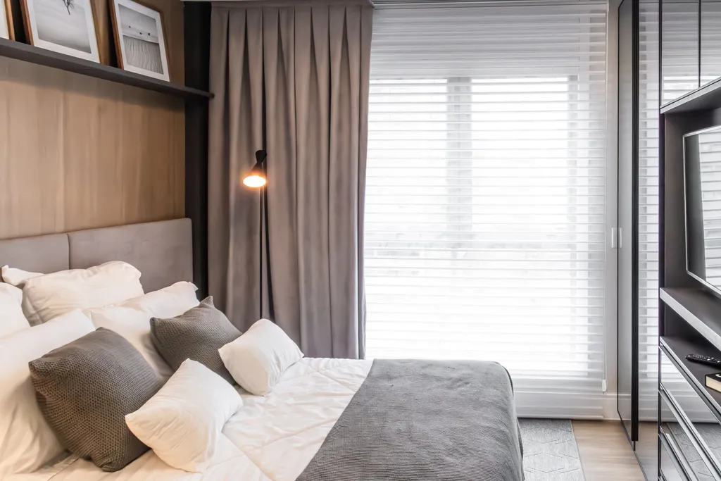 Imagem Oportunidade única! Apartamento de 3 quartos no Centro de Curitiba-PR, com 106,43m² e 1 vaga de garagem. Venha conferir!