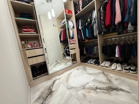 Imagem Apartamento à venda no Saguaçu em Joinville, por 550 mil