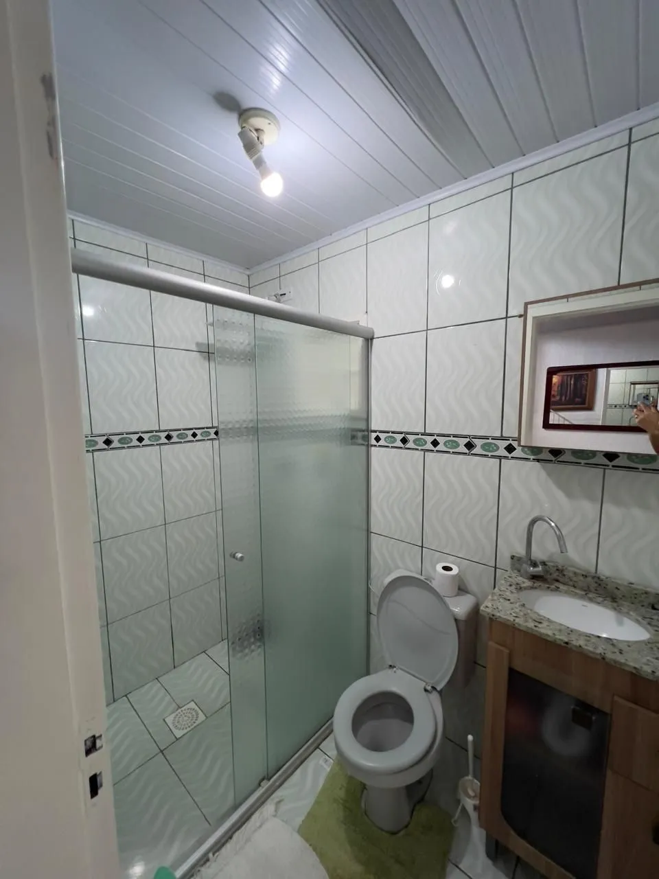 Imagem Ampla casa no Bairro Restinga 4 Dormitórios sendo um suíte