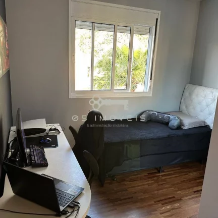Imagem Casa à venda na Granja Viana – 3 suítes, espaço gourmet e 6 vagas !