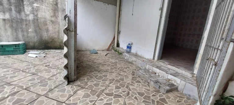 Imagem CASA COM 5 QUARTOS A VENDA EM SANTA MONICA GUARAPARI-ES