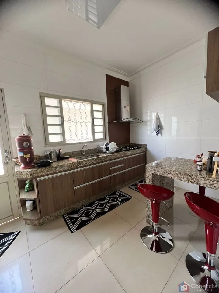 Imagem Casa à venda, 160 m² por R$ 650.000,00 - Jardim Panorâmico - Patos de Minas/MG
