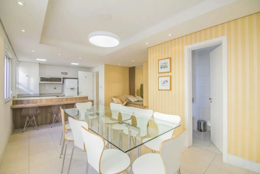 Imagem Apartamento 1 Dormitório com Vaga no Petrópolis