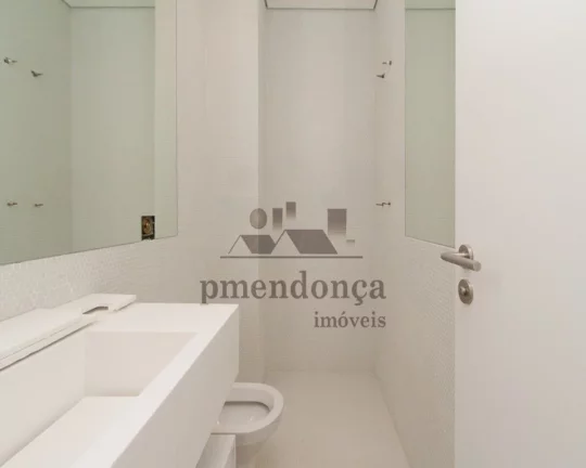 Imagem Apartamento bem amplo, totalmente reformando, tanto hidraulica, com eletrica, pisos e armarios, livv...