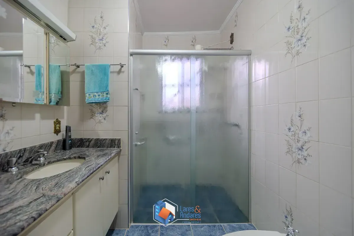 Imagem Sobrado para venda em Bosque da Saúde com 2 quartos, 183m²