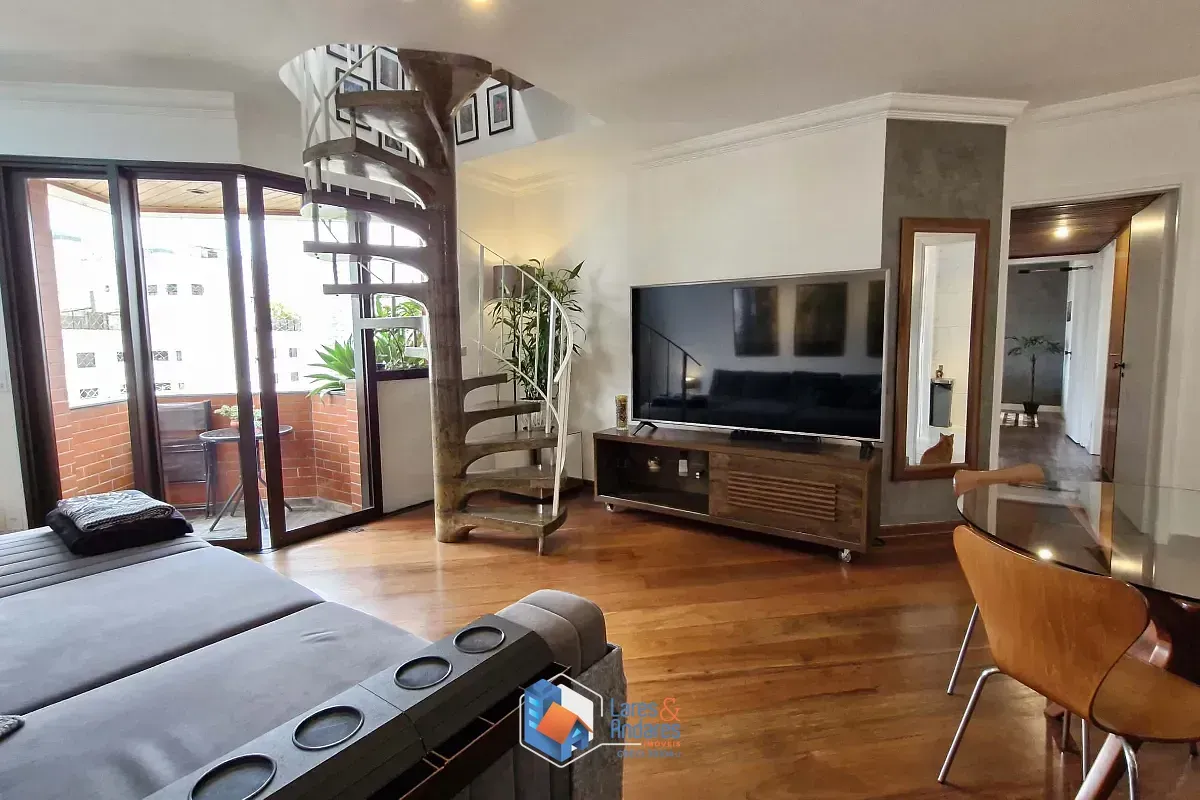 Imagem Cobertura para venda em Vila Andrade com 2 quartos, sendo 1 suíte, 201m²