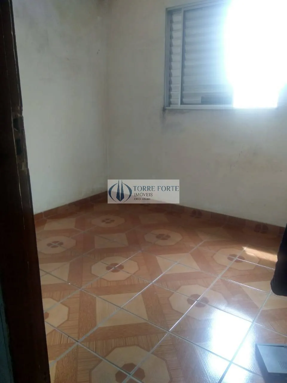 Imagem Casa com 3 dormitorios 2 vagas de garagem na Vila Antonieta .