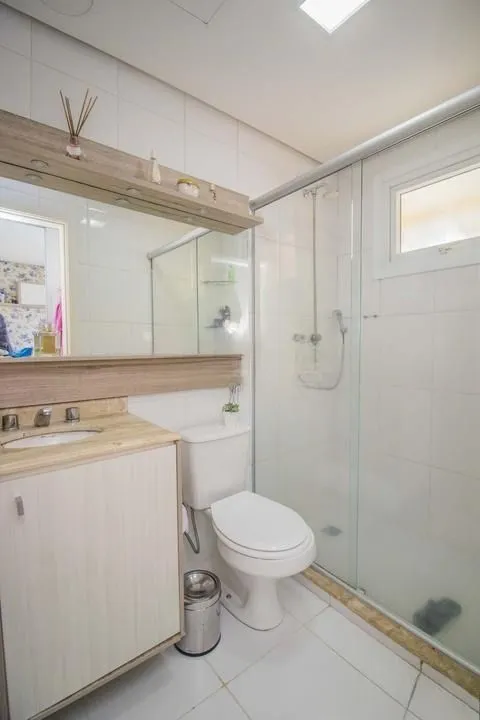 Imagem Casa em condomínio com pátio e suíte - Jardim São Pedro, POA