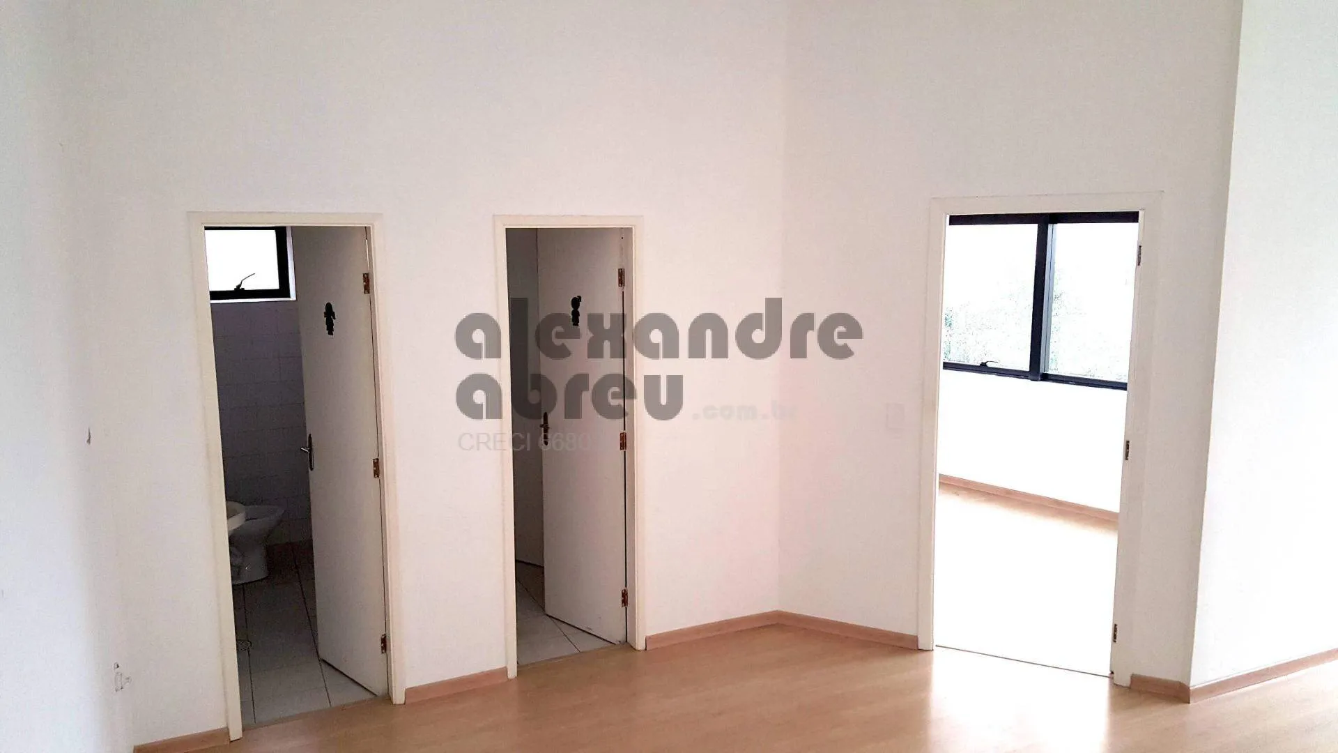 Imagem Aluga-se escritório comercial de 50 m² com 2 salas em Edifício no Morumbi
