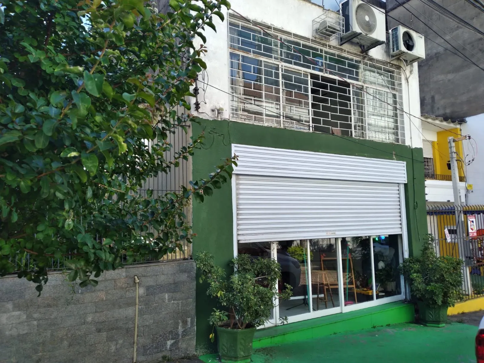 Prédio Comercial Ideal para , empresa, e comércio em geral.