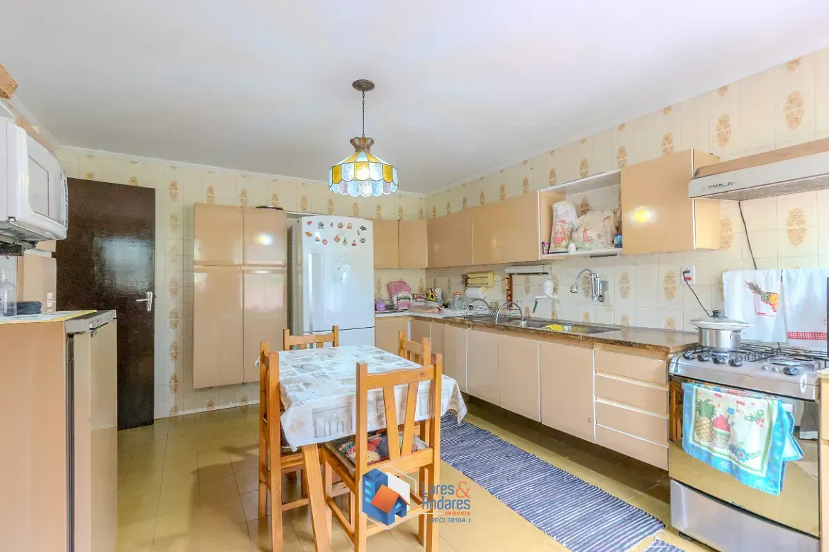 Imagem Casa para venda em Chácara Santo Hubertus com 4 quartos, 277m²