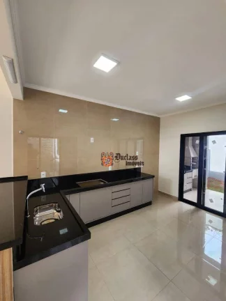 Imagem Casa com 3 dormitórios à venda, 115 m² por R$ 620.000,00 - Monreale - Bragança Paulista/SP