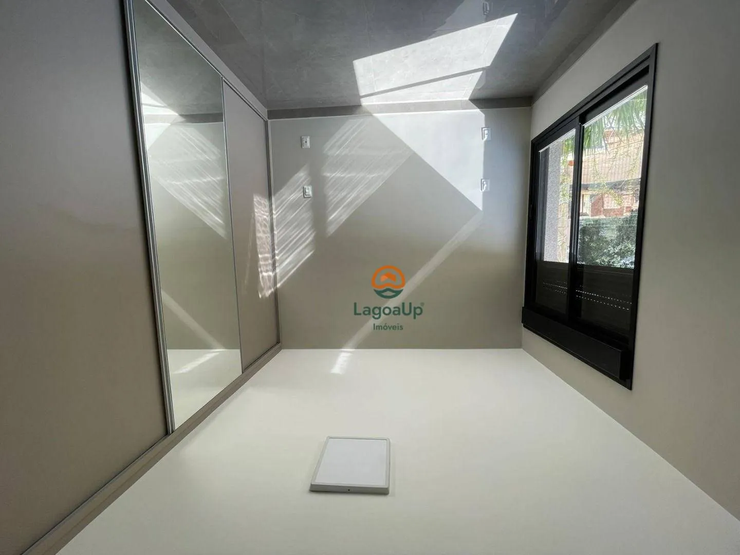 Imagem Casa com 4 dormitórios à venda, 171 m² por R$ 1.590.000,00 - Condomínio Vila Bambu - Lagoa Santa/MG