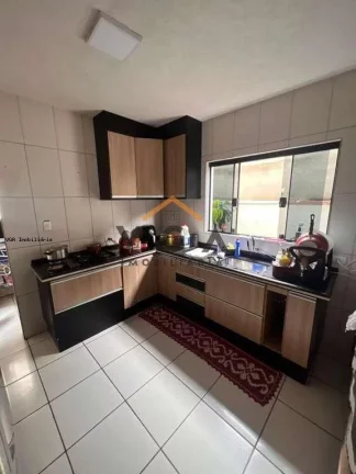 Imagem Sobrado para Venda em São Paulo, Vila Jacuí, 3 dormitórios, 2 banheiros, 3 vagas