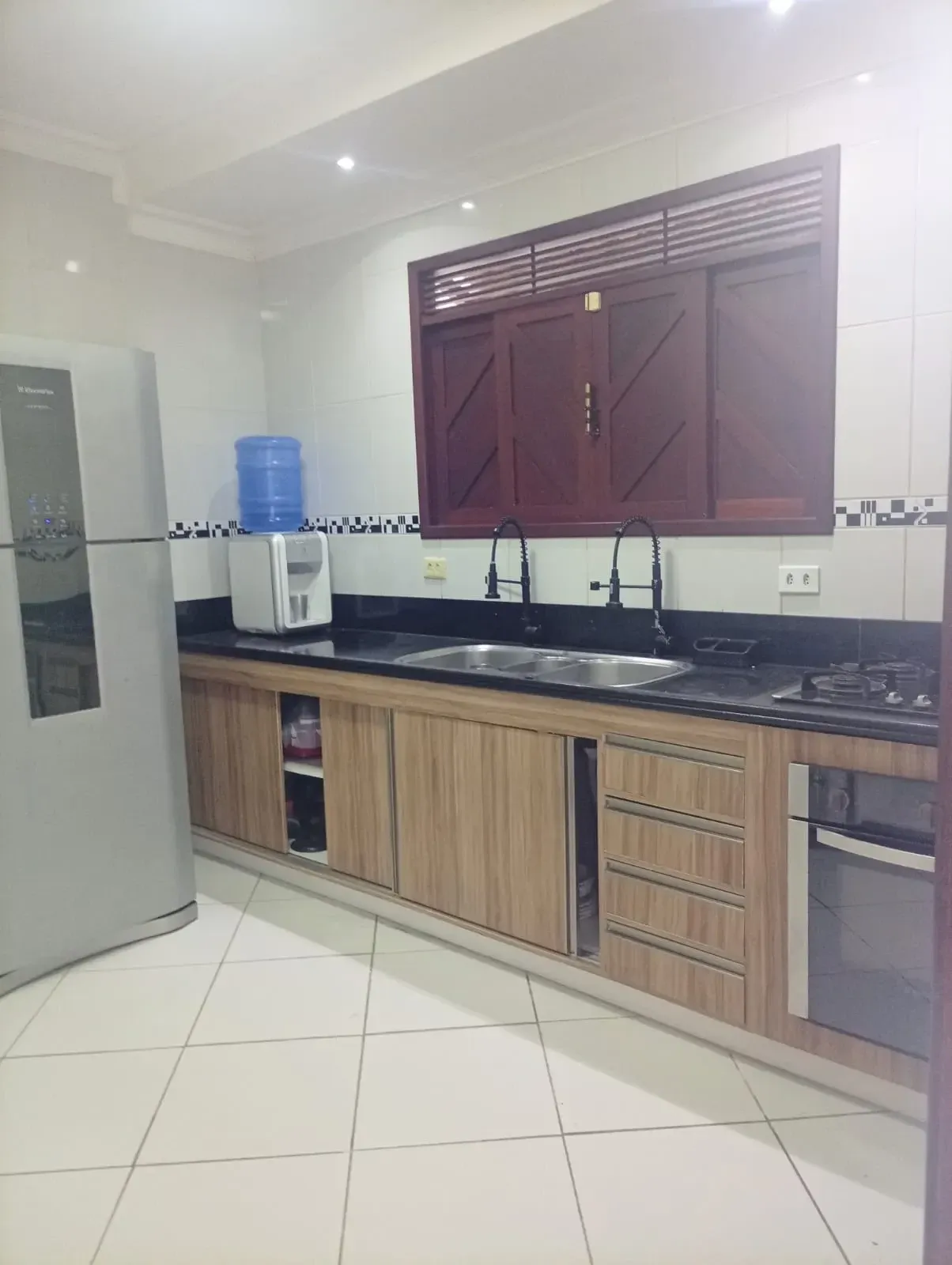 Imagem Casa com 3 Quartos à Venda, 216 m² em Nova Parnamirim - Parnamirim