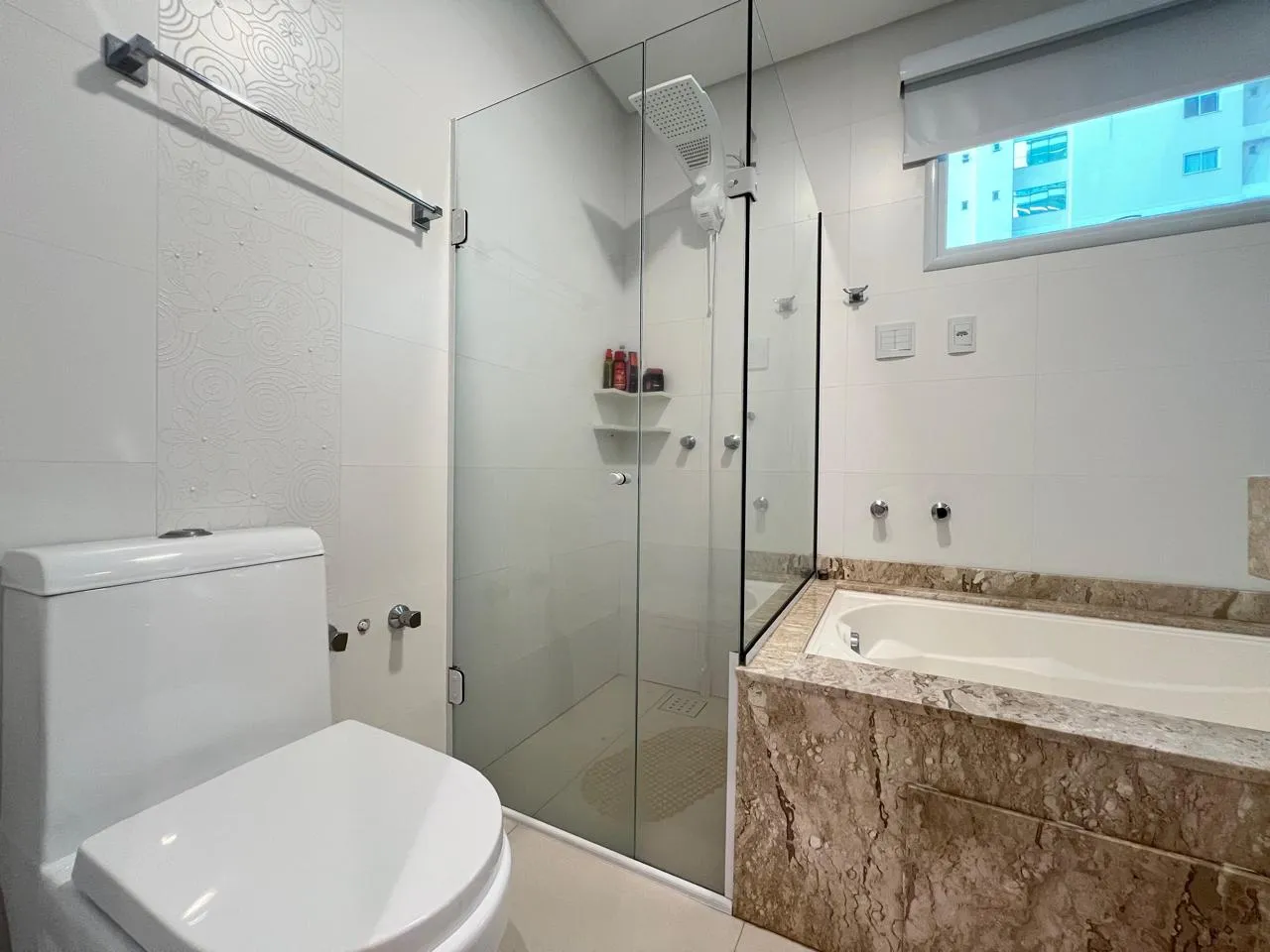 Imagem Apartamento com vista para o mar à venda com 166m2 por R$ 3.200.000,00