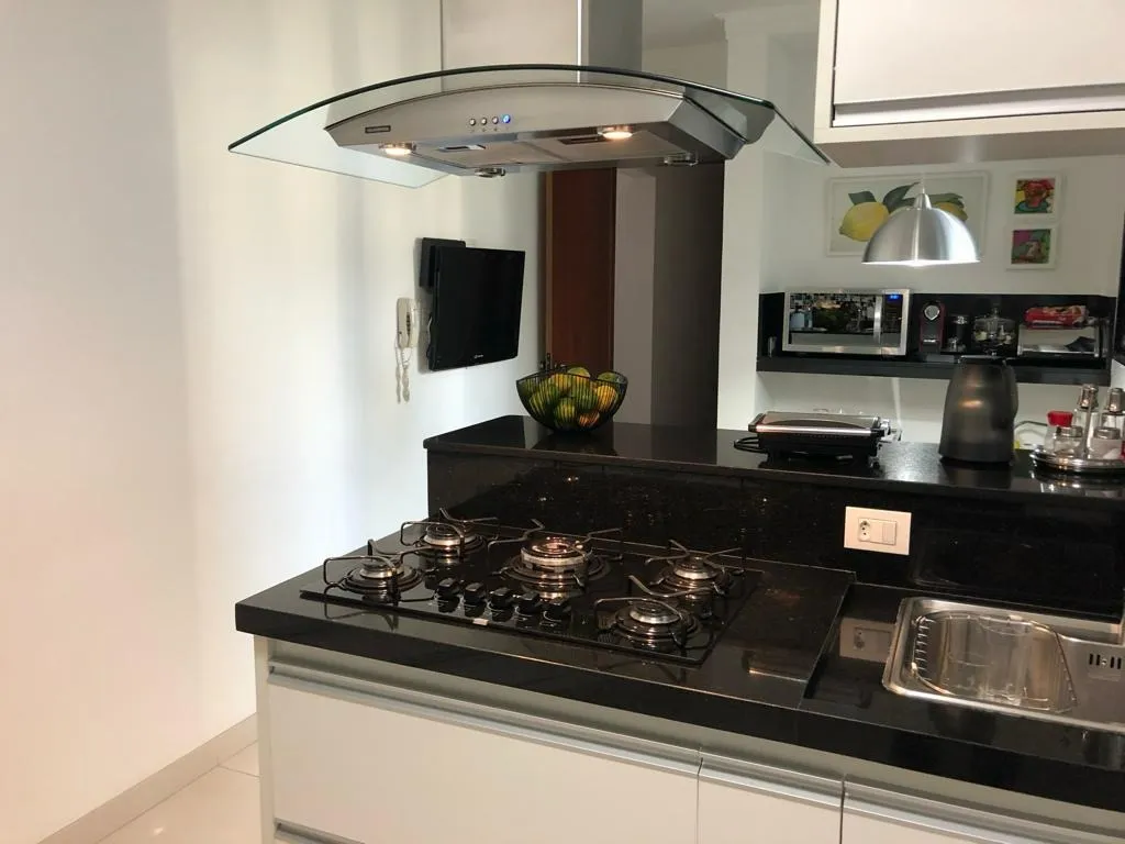 Imagem Apartamento de 4 Suítes com Móveis Planejados No Parque Morumbi SP