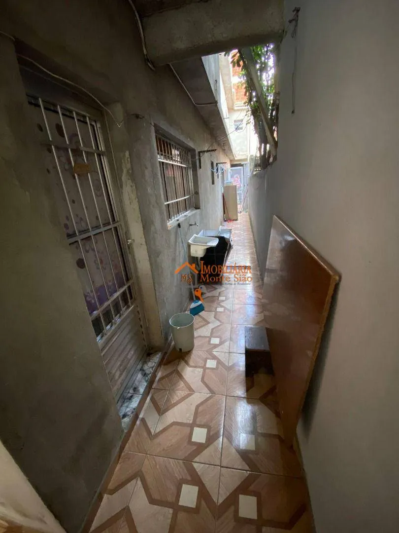 Imagem Sobrado com 7 dormitórios à venda, 250 m² por R$ 373.000,00 - Jardim Presidente Dutra - Guarulhos/SP