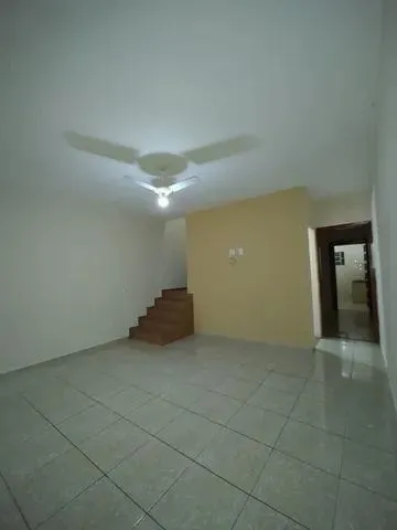 Foto do imóvel Casa à venda 3 Quartos, 1 Suite, 2 Vagas, 82M², Vila Santa Isabel, Taubaté - SP