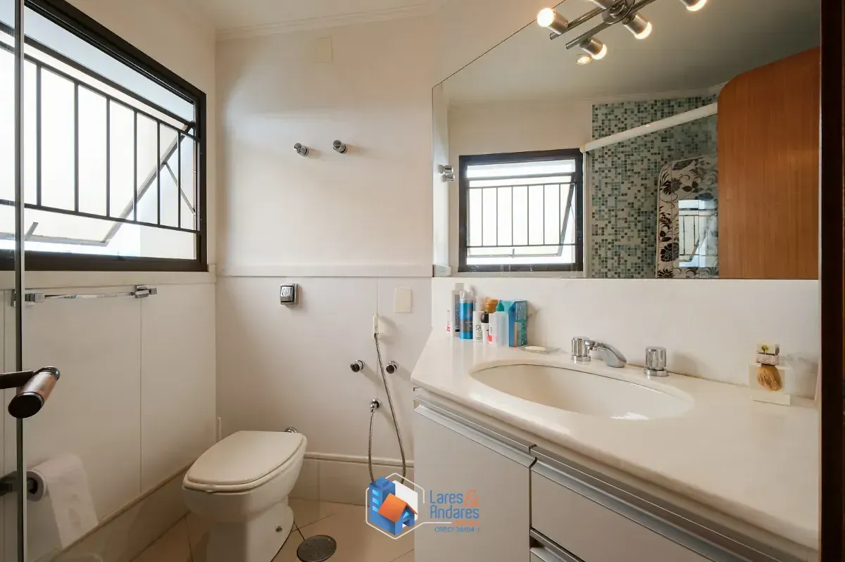 Imagem Apartamento para venda em Vila Madalena com 4 quartos, sendo 2 suítes, 267m²