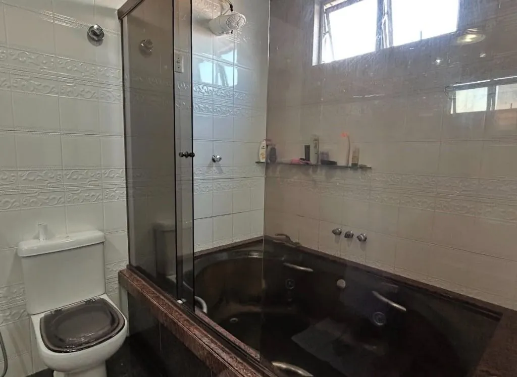 Imagem Apartamento com 4 dormitórios à venda, 203 m² por R$ 590.000,00 - Capim Macio - Natal/RN
