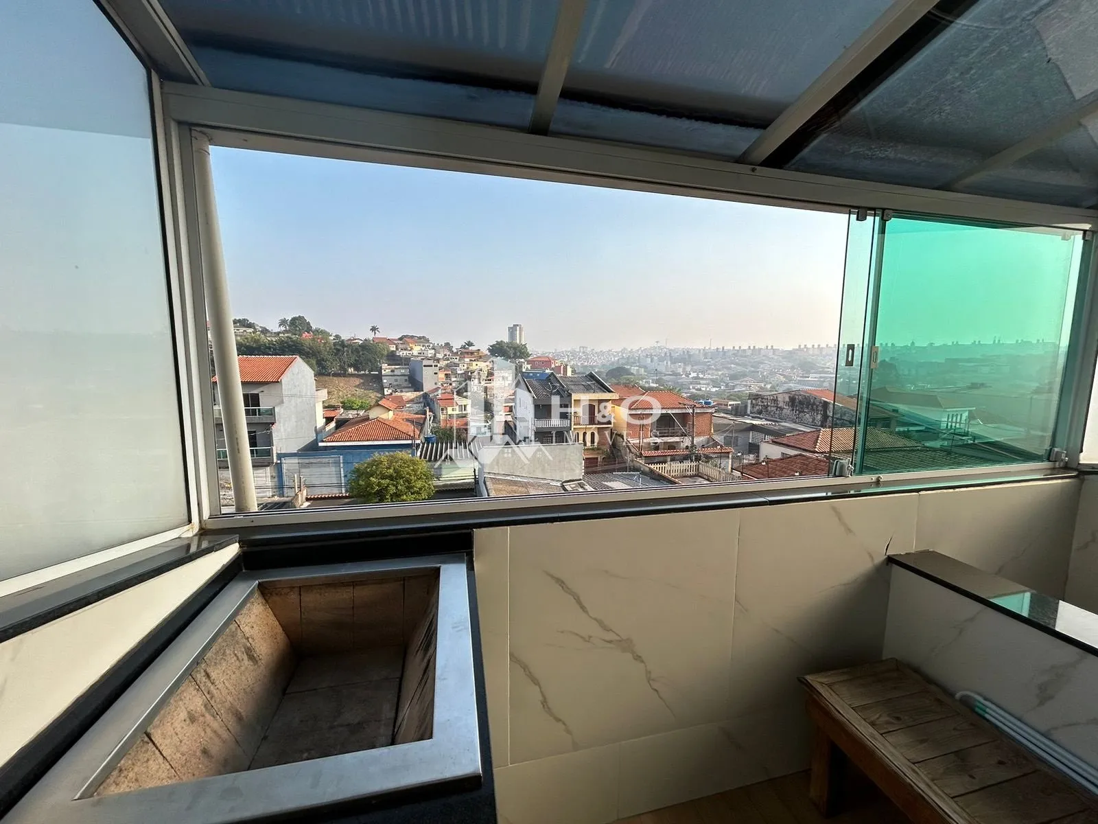 Imagem Oportunidade, Excelente sobrado à venda de Porteira Fechada no bairro Jardim Brasília, ARICANDUVA.