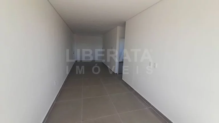 Imagem Apartamento a venda na Meia Praia, Navegantes, SC