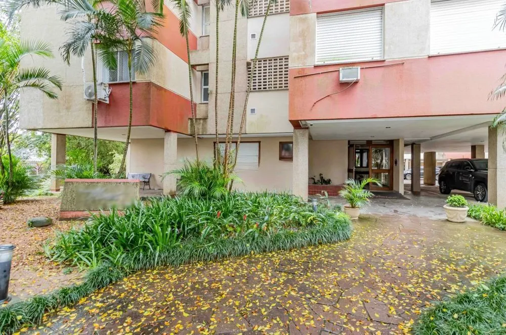 Imagem Apartamento de 2 quartos em prédio com elevador, churrasqueira e garagem