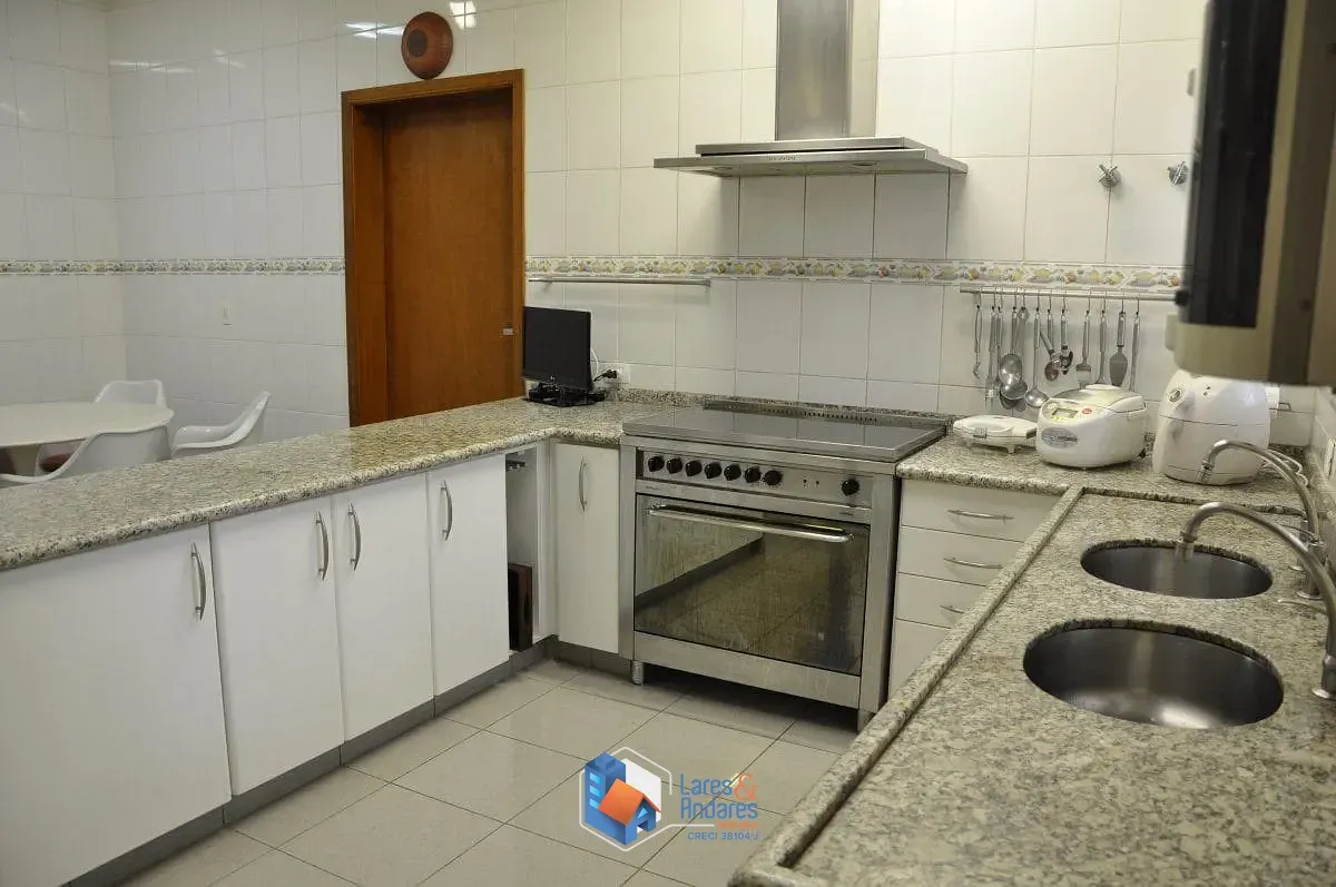 Imagem Casa Alto Padrão Forest Hill, Jardim do Golf I, Jandira, SP