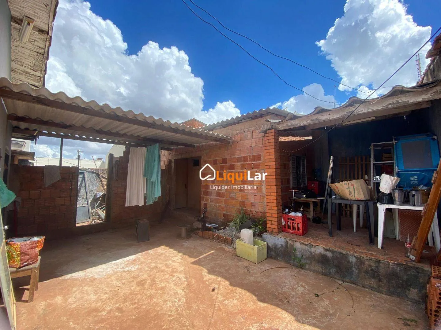 Imagem Oportunidade! Casa Ampla com Suíte + Estrutura nos Fundos no Parque dos Novos Estados