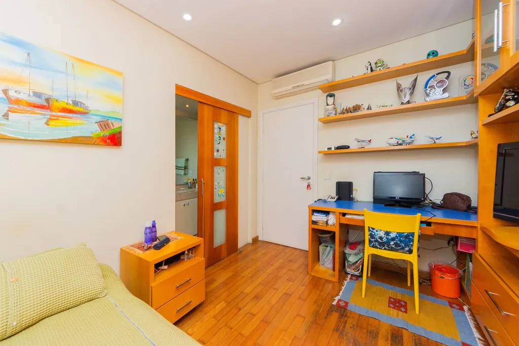 Imagem Apartamento à venda em São Paulo, Campo Belo, com 4 quartos, 242m2