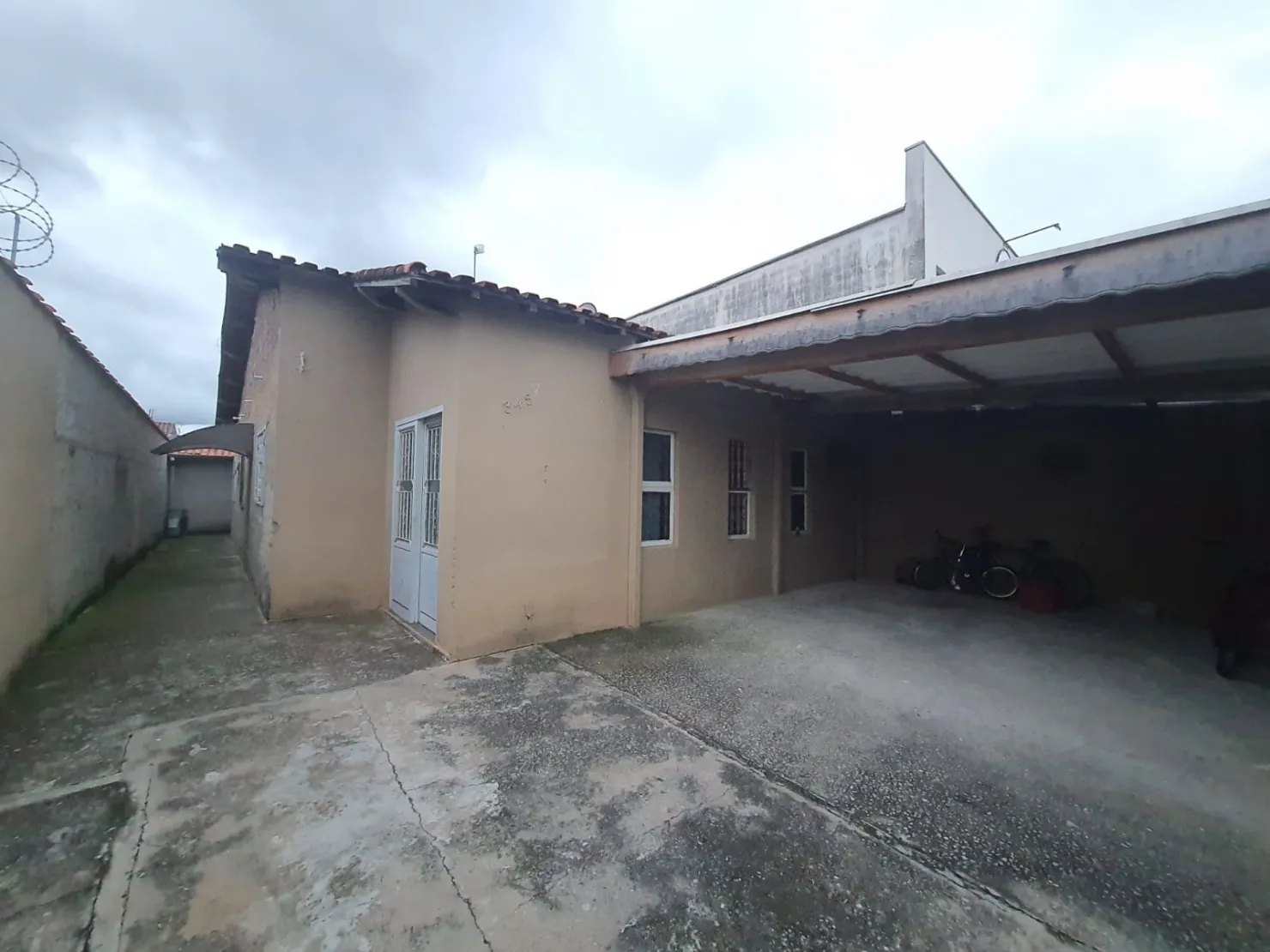 Foto do imóvel Casa à venda 4 Quartos, 1 Suite, 5 Vagas, 250M², Parque Aeroporto, Taubaté - SP