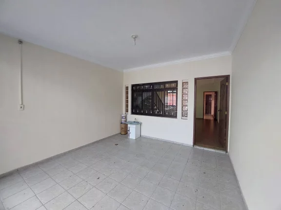 Imagem Sobrado reformado para locação – Vila Monumento – 120 m² R$ 3.800,00