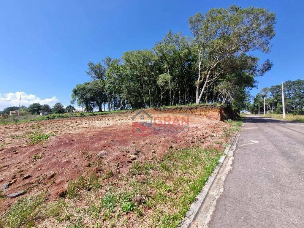 Vende-se terreno Condomínio Residencial Fellini