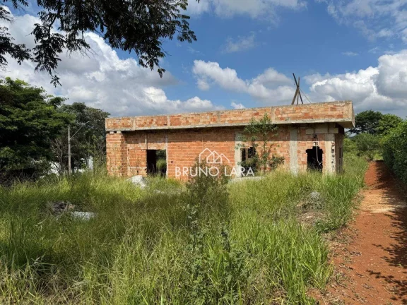 Imagem Casa em construção a venda/ Condomínio Serra Verde