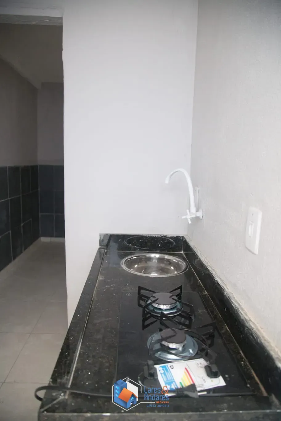 Imagem 07 Kitnets à venda cada uma com 20m² com quarto cozinha e banheiro, água e luz individualizado - Oportunidade de investimento - Vila Eleonor
